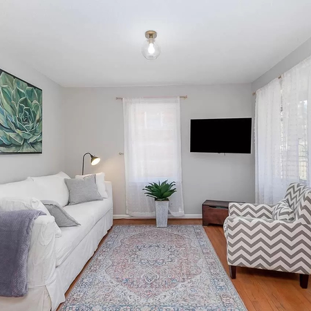 Coliving in Hope Valley - Durham, Raleigh
