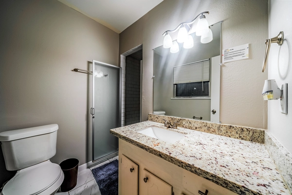 Coliving in Northshore - Ne Houston, Houston
