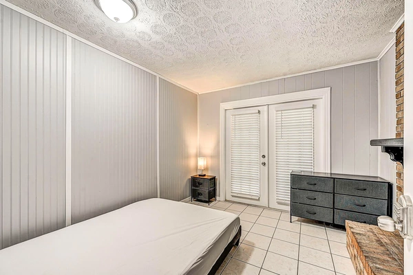 Coliving in Cedar Hills - Westside, Jacksonville