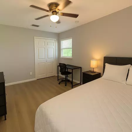 Coliving in Cedar Hills - Westside, Jacksonville