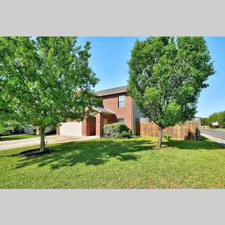 Coliving in Kyle - South Austin, Austin