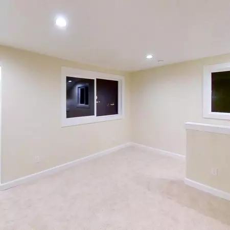 Coliving in Hillsboro - Outer Portland, Portland