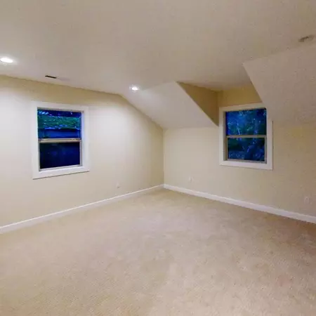 Coliving in Hillsboro - Outer Portland, Portland
