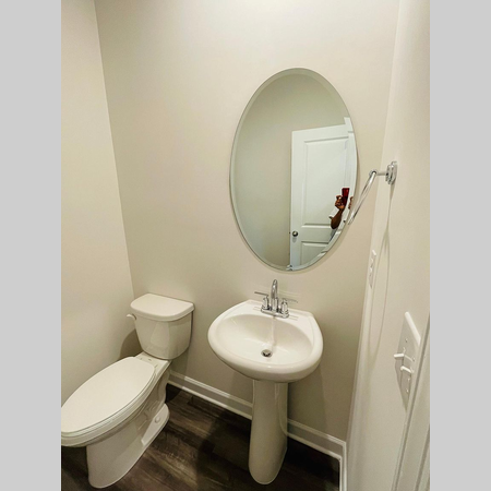 Coliving in Eagle Lake - West Charlotte, Charlotte