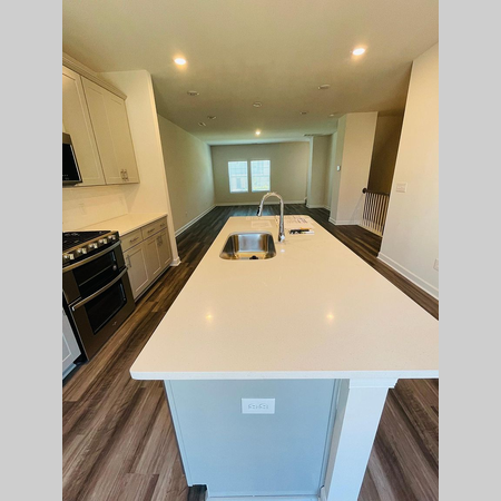 Coliving in Eagle Lake - West Charlotte, Charlotte