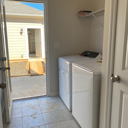 Coliving in Matthews - East Charlotte, Charlotte