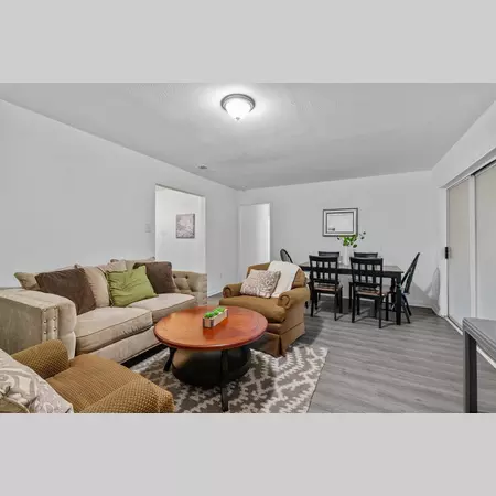 Coliving in Duncanville - Sw Dallas, Dallas