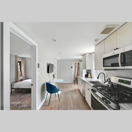 Coliving in East Village - Manhattan, New York