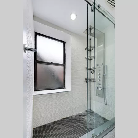 Coliving in East Village - Manhattan, New York