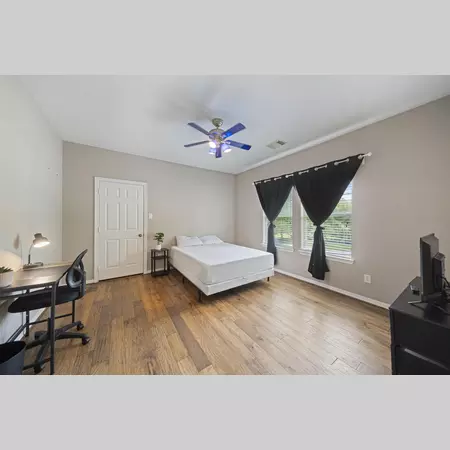 Coliving in Cinco Ranch - West Houston, Houston