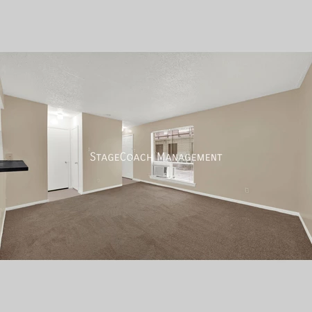 Studio Apartment for rent in Gulfton - Sw Houston, Houston