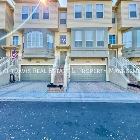3 bedrooms apartment for rent in Town 'n' Country - West Tampa, Tampa