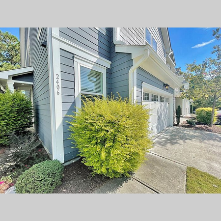 Coliving in Apex - Outer Triangle, Raleigh