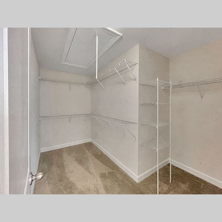 Coliving in Apex - Outer Triangle, Raleigh