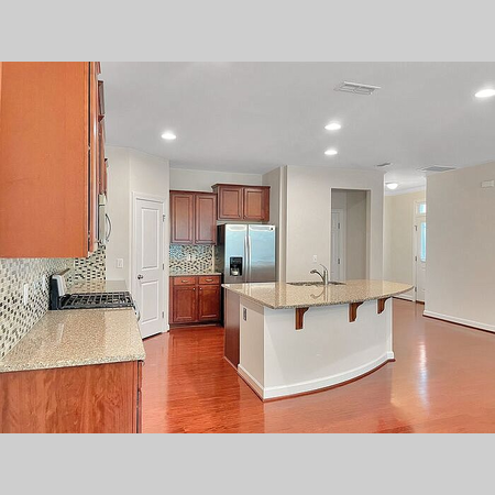 Coliving in Apex - Outer Triangle, Raleigh