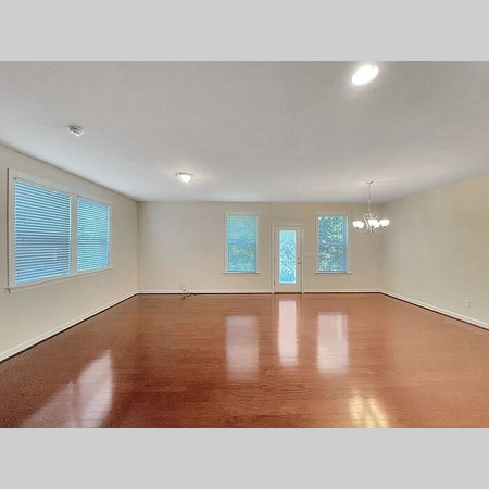 Coliving in Apex - Outer Triangle, Raleigh