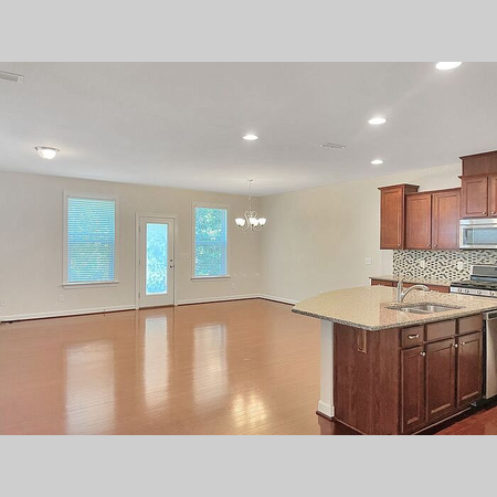 Coliving in Apex - Outer Triangle, Raleigh