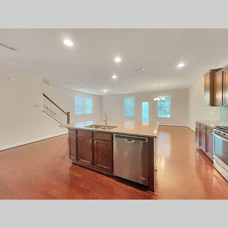 Coliving in Apex - Outer Triangle, Raleigh
