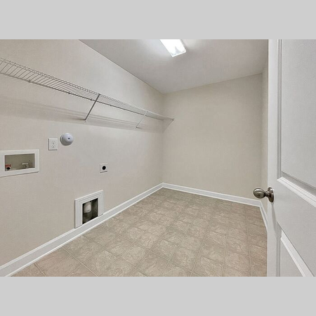 Coliving in Apex - Outer Triangle, Raleigh
