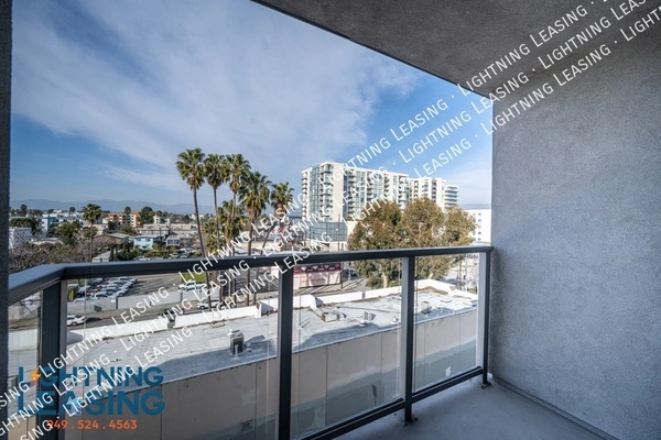 Studio Apartment for rent in Valley Village - San Fernando Valley, Los Angeles