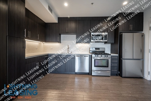 2 bedrooms apartment for rent in Valley Village - San Fernando Valley, Los Angeles