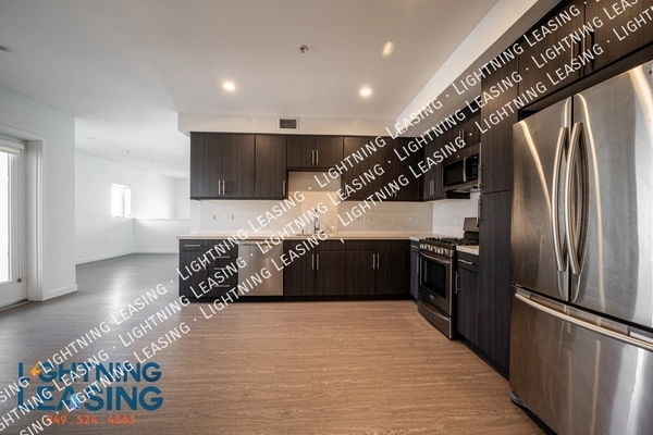 2 bedrooms apartment for rent in Valley Village - San Fernando Valley, Los Angeles