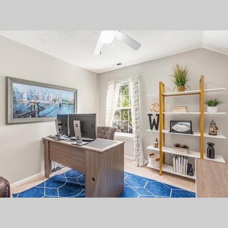Coliving in Woodcroft - Durham, Raleigh