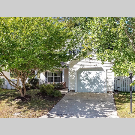 Coliving in Woodcroft - Durham, Raleigh