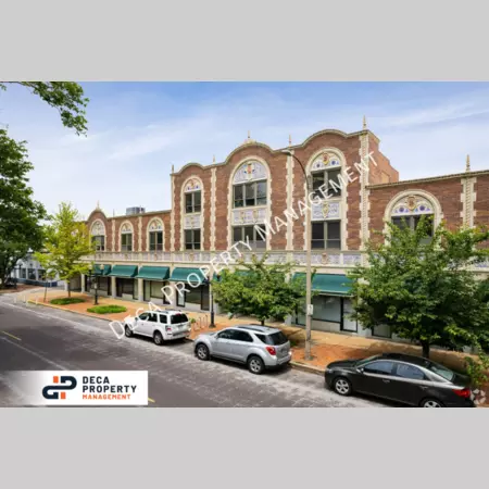 Studio Apartment for rent in DeBaliviere Place - West STL, Saint Louis
