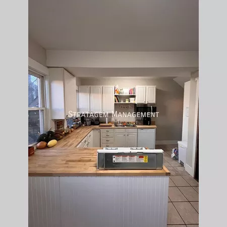 4 bedrooms apartment for rent in Indianola Terrace - North Columbus, Columbus