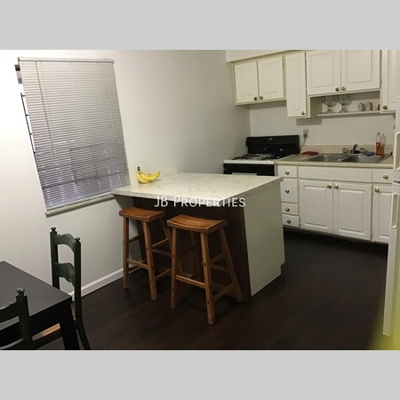 2 bedrooms apartment for rent in Dennison Place - Central Columbus, Columbus