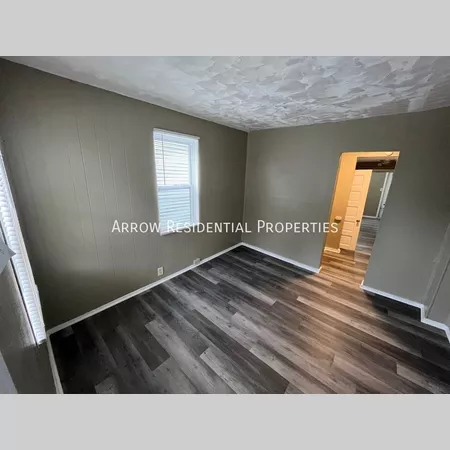 3 bedrooms apartment for rent in Pagedale - West County, Saint Louis