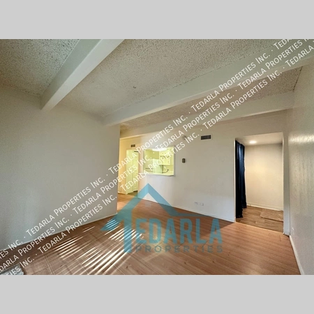 2 bedrooms apartment for rent in Washington Virginia Vale - East Denver, Denver