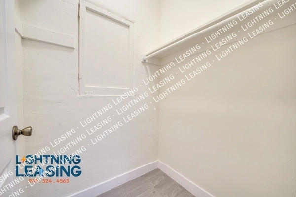 Studio Apartment for rent in Arlington Heights - Central Los Angeles, Los Angeles