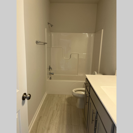 Coliving in Apex - Outer Triangle, Raleigh
