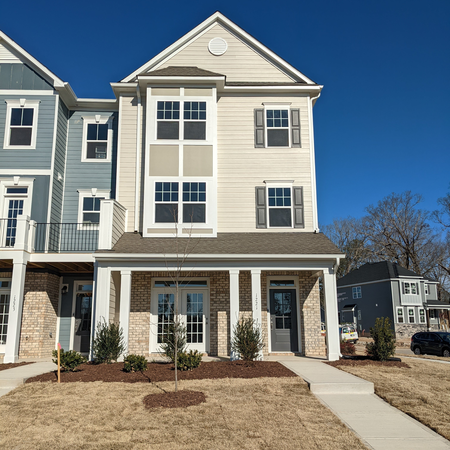 Coliving in Apex - Outer Triangle, Raleigh