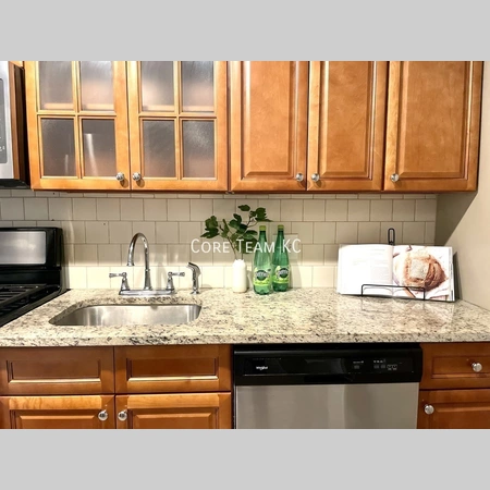2 bedrooms apartment for rent in Country Club Plaza - KCMO, Kansas City