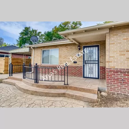 4 bedrooms apartment for rent in Park Hill - North Denver, Denver