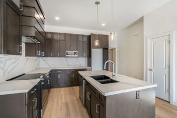 3 bedrooms apartment for rent in Parkville - Outer KCMO, Kansas City
