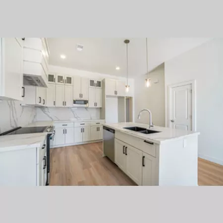 3 bedrooms apartment for rent in Parkville - Outer KCMO, Kansas City