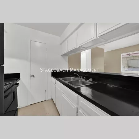 Studio Apartment for rent in Gulfton - Sw Houston, Houston