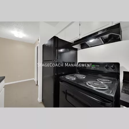 Studio Apartment for rent in Gulfton - Sw Houston, Houston