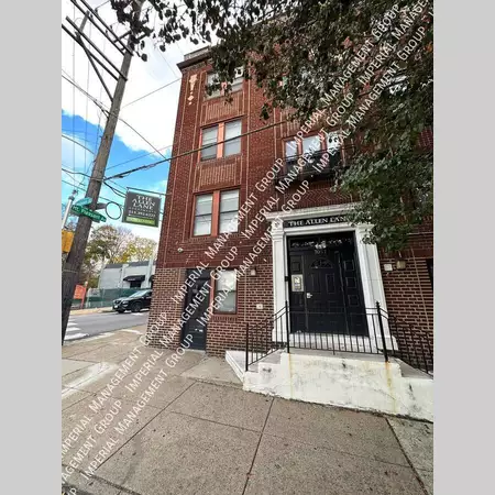 3 bedrooms apartment for rent in West Mount Airy - Nw Philadelphia, Philadelphia