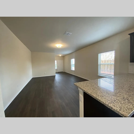 Coliving in Converse - Outer SATX, San Antonio