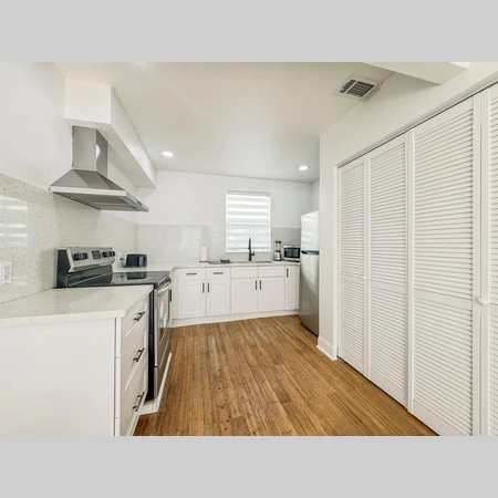 Coliving in Hollygrove - Uptown & Carrollton, New Orleans