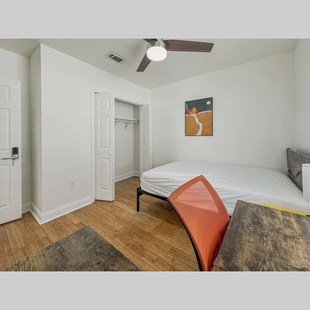 Coliving in Hollygrove - Uptown & Carrollton, New Orleans