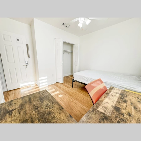 Coliving in Hollygrove - Uptown & Carrollton, New Orleans