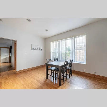 Coliving in Avondale - North Side, Chicago