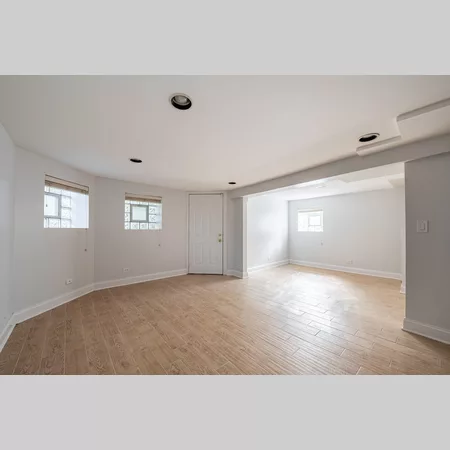 Coliving in Avondale - North Side, Chicago