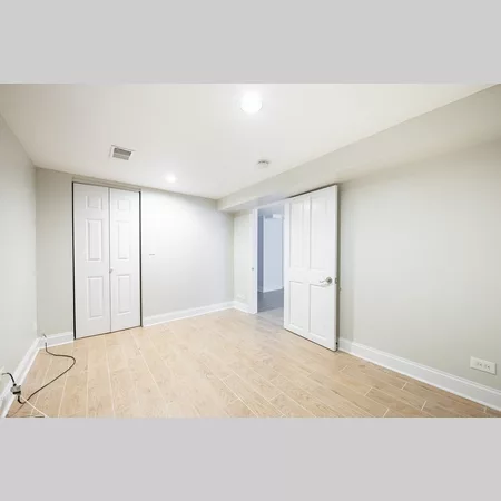 Coliving in Avondale - North Side, Chicago